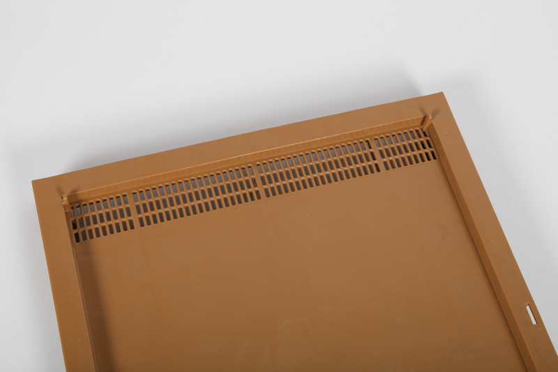 Plancher Dadant 10 plastique Nicotplast Ventilation Arrière Plancher Dadant 10 plastique Nicotplast Ventilation Arrière — Apistore — photo 4 sur 4